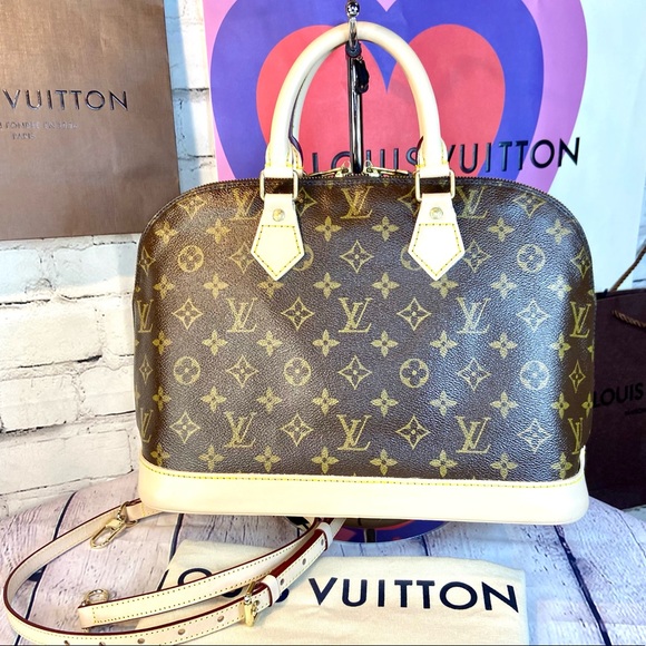 Louis Vuitton Alma PM Crossbody Custom - Picture 2 of 16
